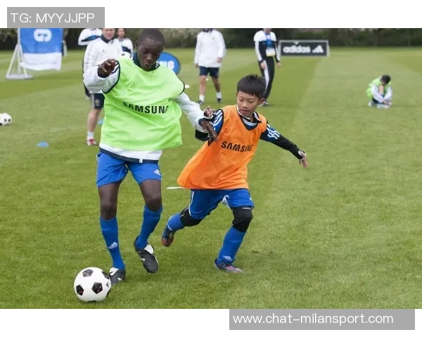 探索香港Nike足球的魅力与发展潜力，助力年轻球员的梦想与成长